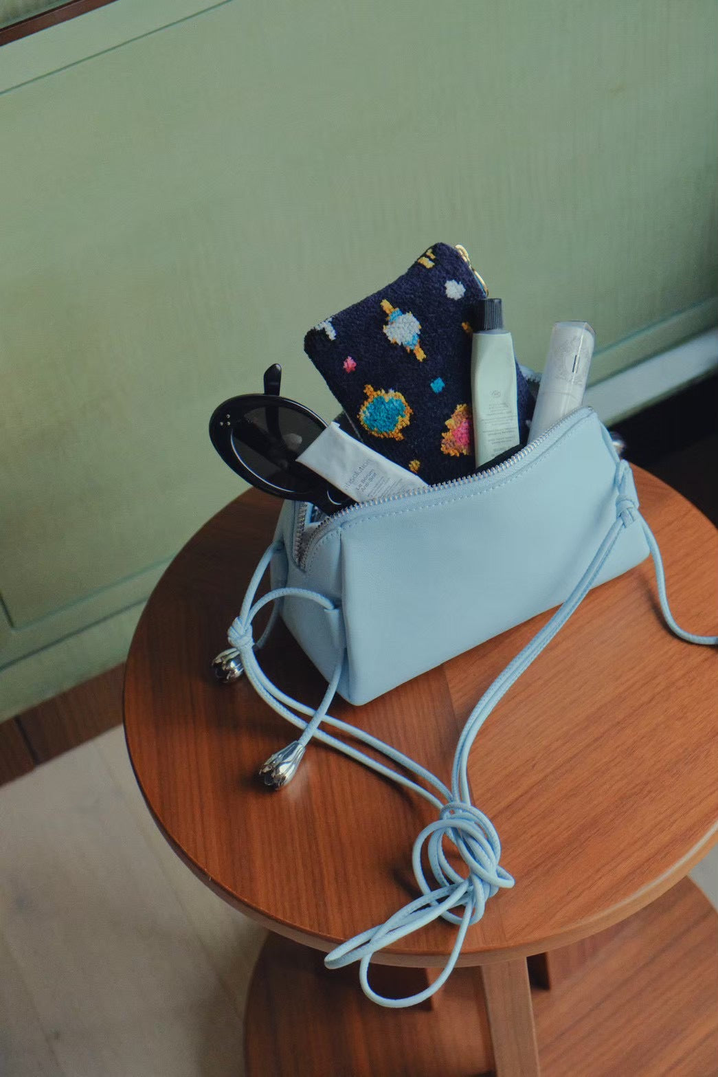 THE POUCH
